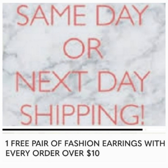 Kate Spade Gold Plated Opem Hinge Bangle Spade Bracelet - Picture 5 of 6